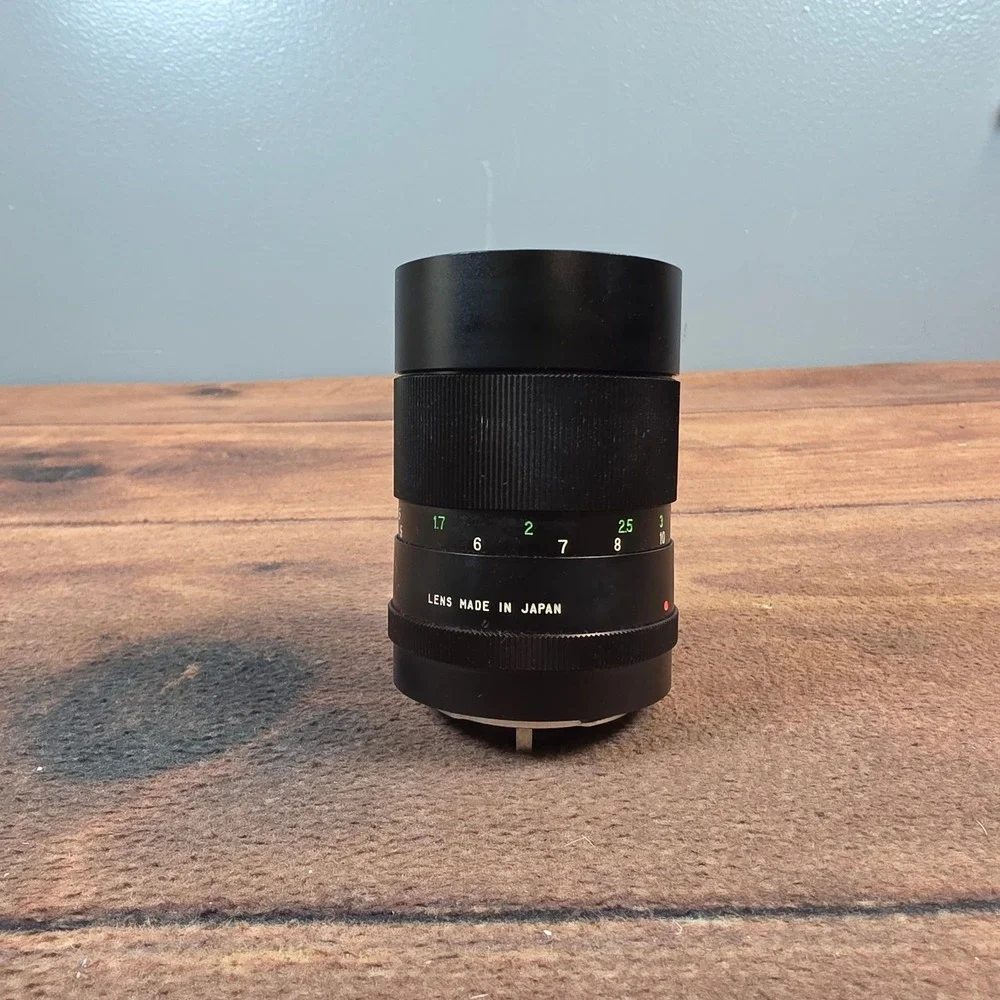 Vivitar Auto Telephoto Lens 135mm f/2.8 Black Excellent Manual Focus Prime